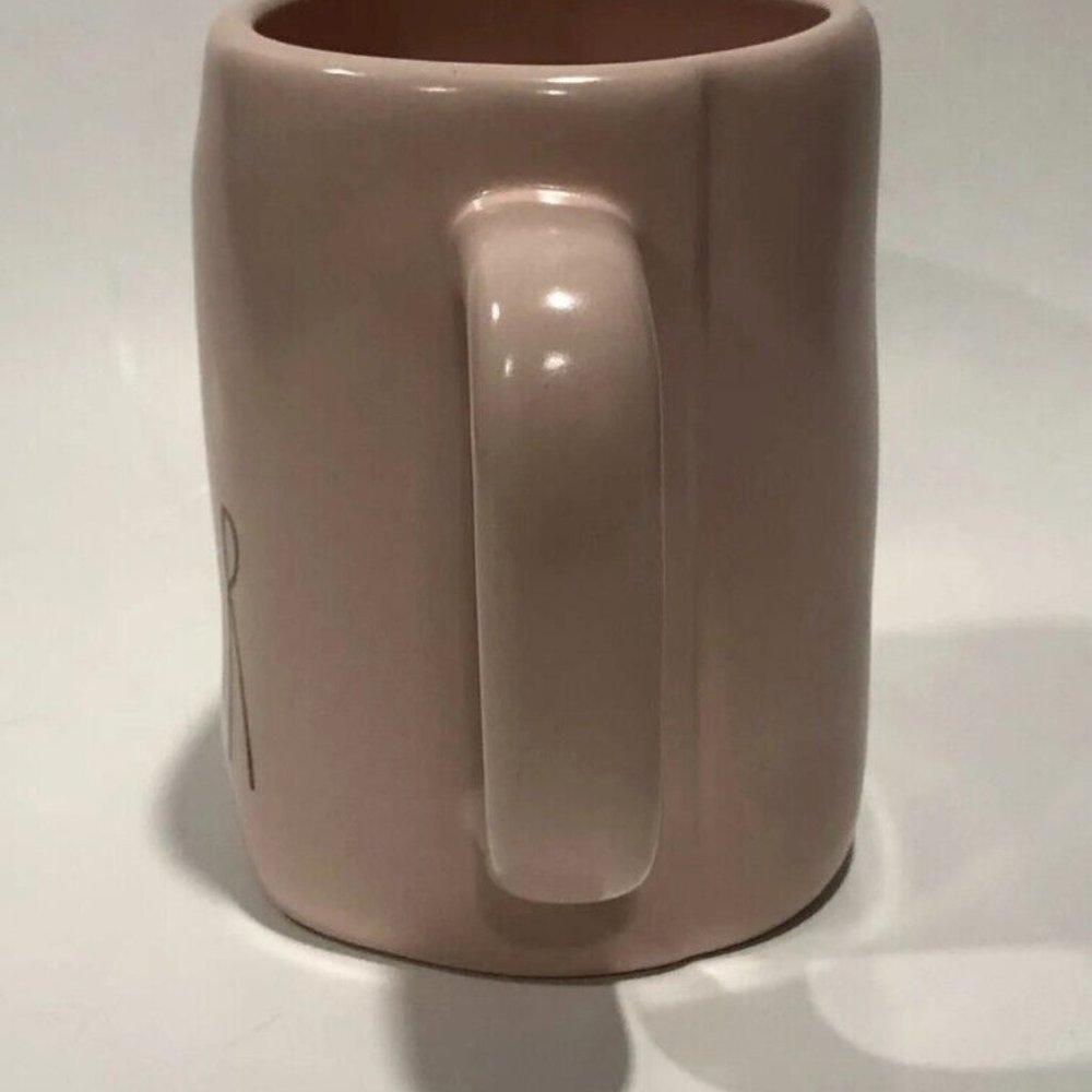 Rae Dunn Mi Amor (My Love) Coffee Tea Cocoa Cup Mug Pink With Gold Letters NEW - Picture 5 of 7